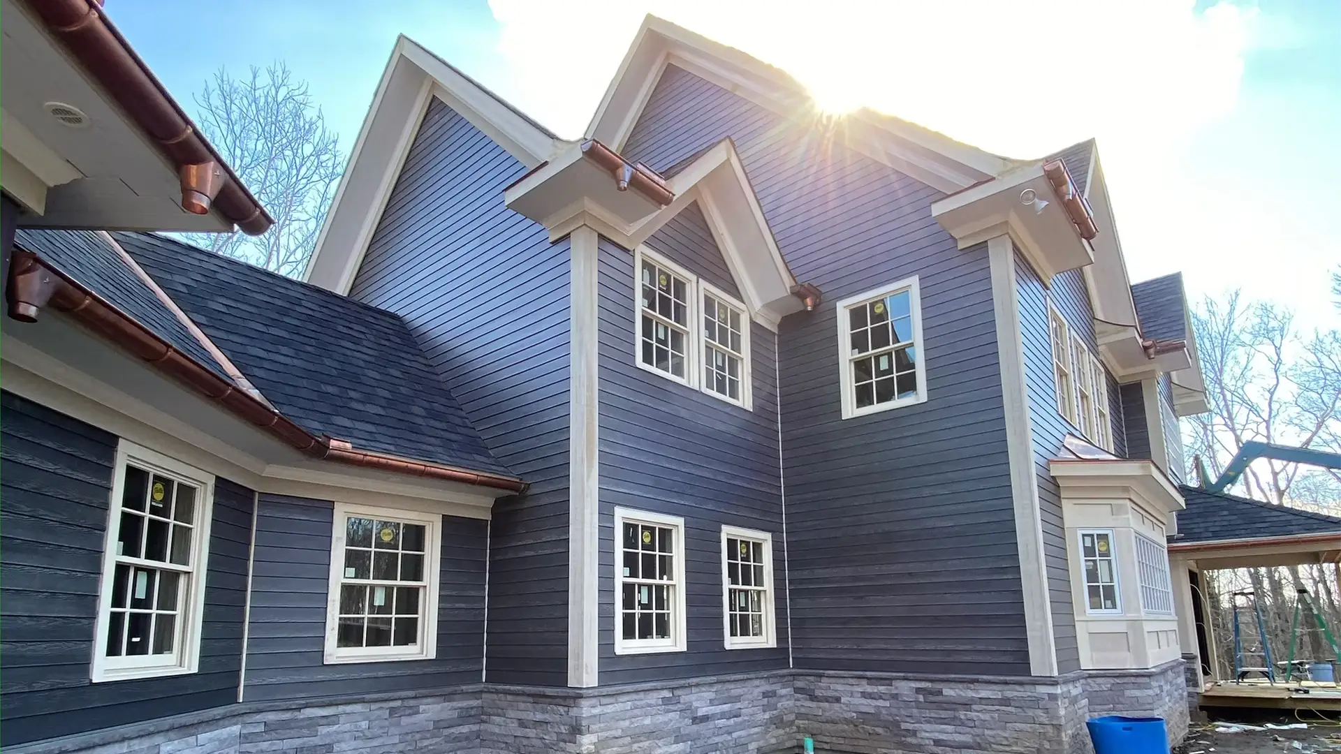Siding Repair vs. Siding Replacement in Connecticut: Cost, Warning Signs & Best Timing